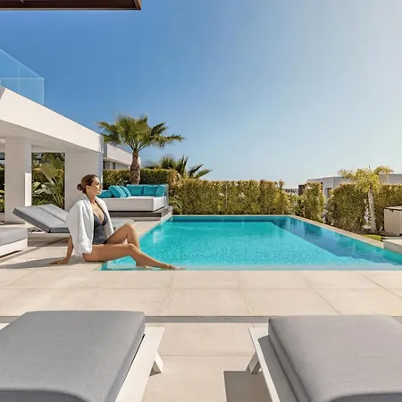 Vacation Marbella I Martinica, Turquoise Heated Pool, Rooftop Hot Tub With Sea View, Cine Room, Night Security, Alarm System, 5 Min To The Villa *