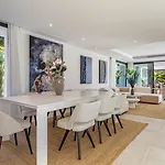 Vacation Marbella I Martinica, Turquoise Heated Pool, Rooftop Hot Tub With Sea View, Cine Room, Night Security, Alarm System, 5 Min To The Estepona