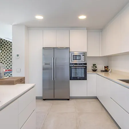 Vacation Marbella I Martinica, Turquoise Heated Pool, Rooftop Hot Tub With Sea View, Cine Room, 5 Min To The 别墅 *