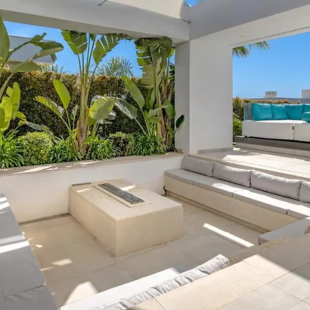 Vacation Marbella I Martinica, Turquoise Heated Pool, Rooftop Hot Tub With Sea View, Cine Room, 5 Min To The *