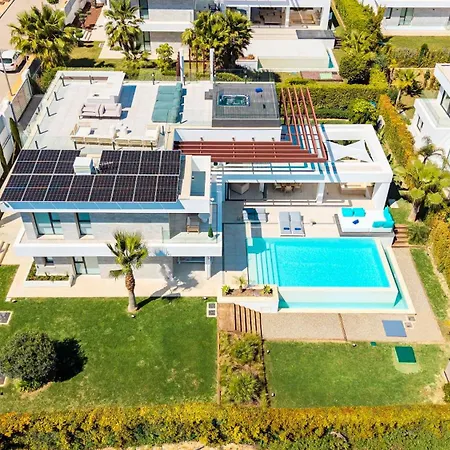 Vacation Marbella I Martinica, Turquoise Heated Pool, Rooftop Hot Tub With Sea View, Cine Room, 5 Min To The *