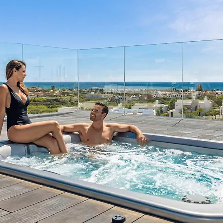 Vacation Marbella I Martinica, Turquoise Heated Pool, Rooftop Hot Tub With Sea View, Cine Room, 5 Min To The *