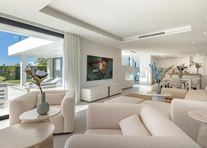 Vacation Marbella I Martinica, Turquoise Heated Pool, Rooftop Hot Tub With Sea View, Cine Room, 5 Min To The Villa *