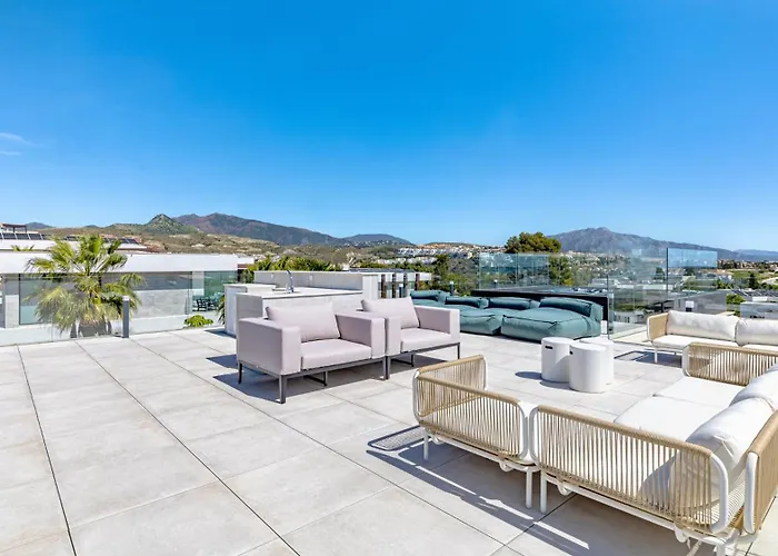 Villa Vacation Marbella I Martinica, Turquoise Heated Pool, Rooftop Hot Tub With Sea View, Cine Room, 5 Min To The *